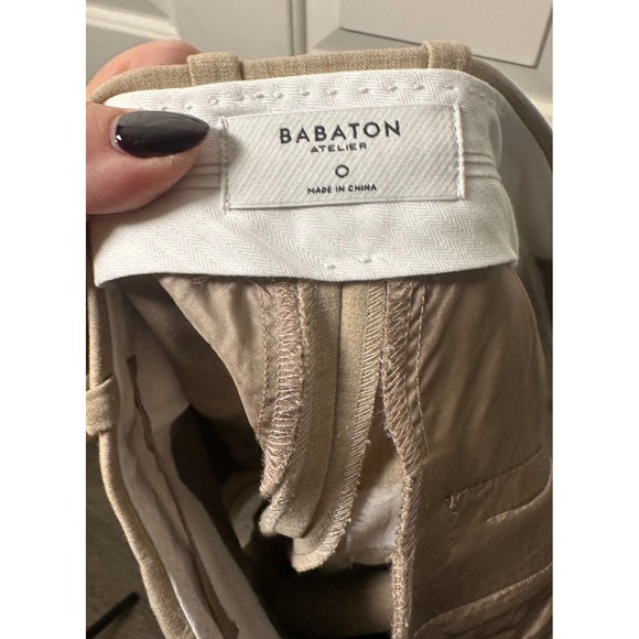 Aritzia Babaton Atelier High Waisted Pleated Tailored Shorts Tan Size 0 - Picture 4 of 6